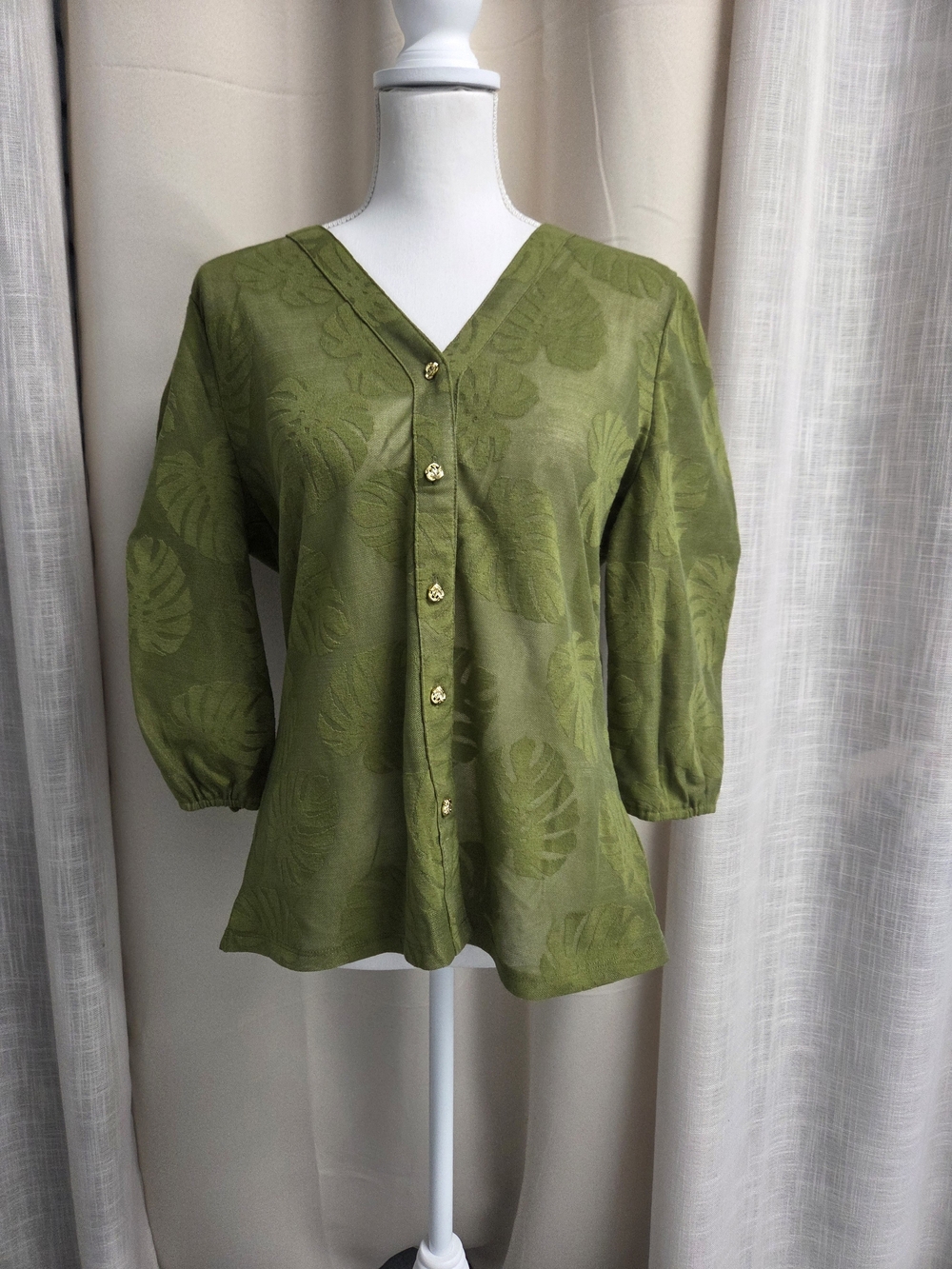 Rylee Moon Women's Shirt Junglecore Botanical Chic Size L